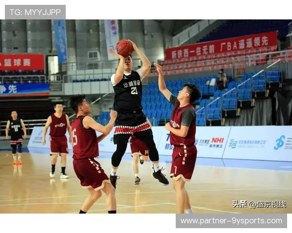 中国篮球联赛季后赛激战正酣多队争夺总冠军形势复杂难料